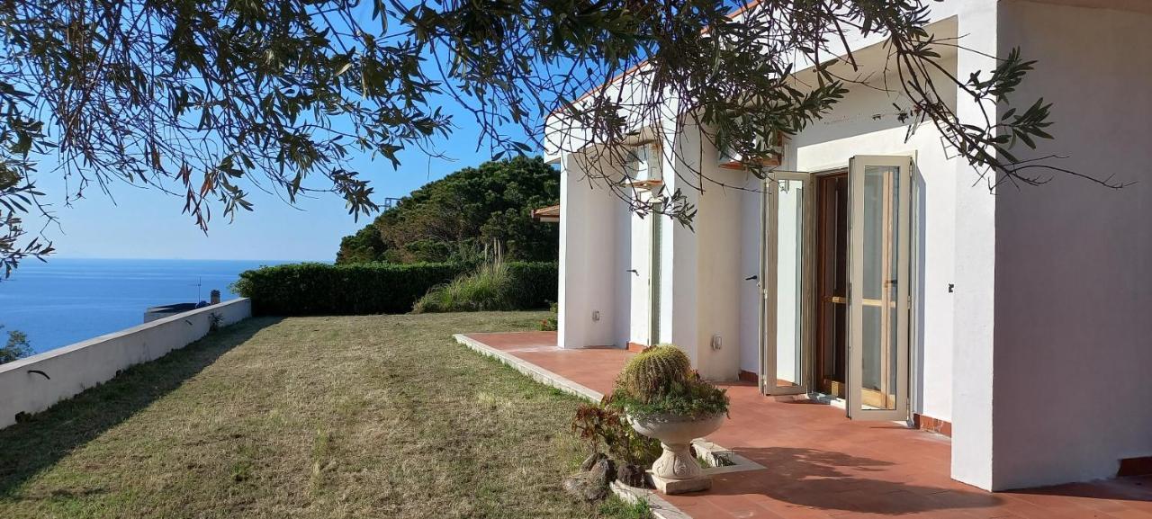 Vila Casa Scirocco Messina Exteriér fotografie